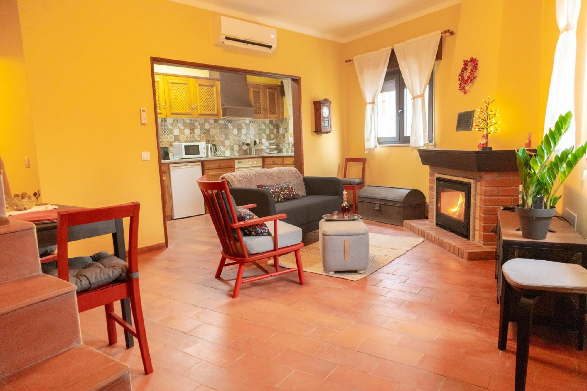 קוביליה Casa Angulosa מראה חיצוני תמונה
